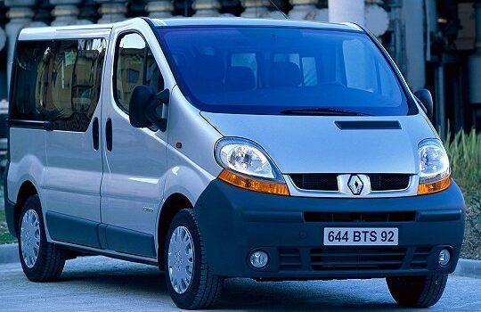 Renault Trafic 2 – Fusibles et relais : schémas et emplacements détaillés Renault Trafic 2 – Fusibles et relais : schémas et emplacements détaillés